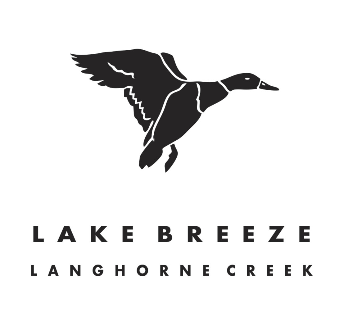 https://www.vinocorpperu.com/images/bodegas/lakebreeze.jpg